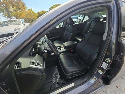 2017 Acura TLX V6 w/Technology Package