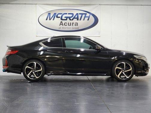 Crystal Black Pearl 2017 Honda Accord Touring