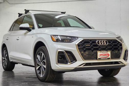 2023 Audi Q5 45 S line Premium Plus