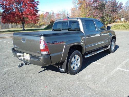 2015 Toyota Tacoma Base