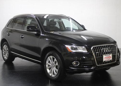 Photo 2 of 32 of 2016 Audi Q5 2.0T Premium Plus