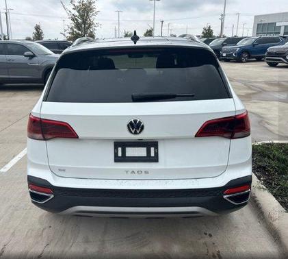 2023 Volkswagen Taos 1.5T SE