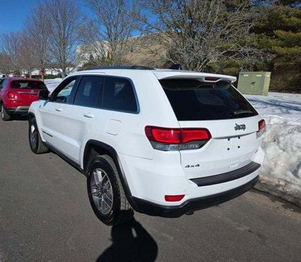 2020 Jeep Grand Cherokee Laredo