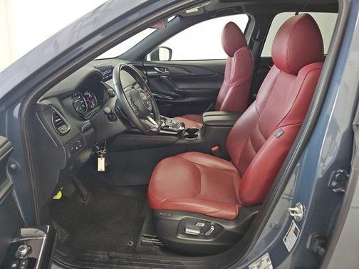2023 Mazda CX-9 Carbon Edition