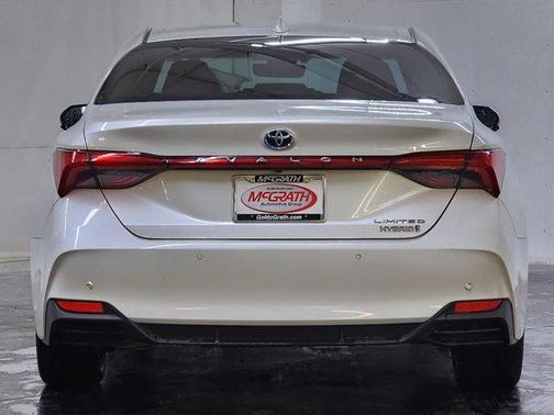 2020 Toyota Avalon Hybrid Limited