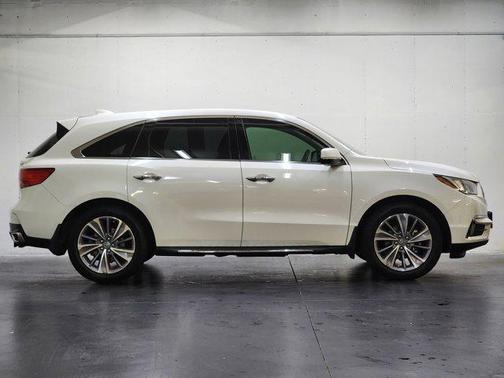 2017 Acura MDX 3.5L w/Technology Package