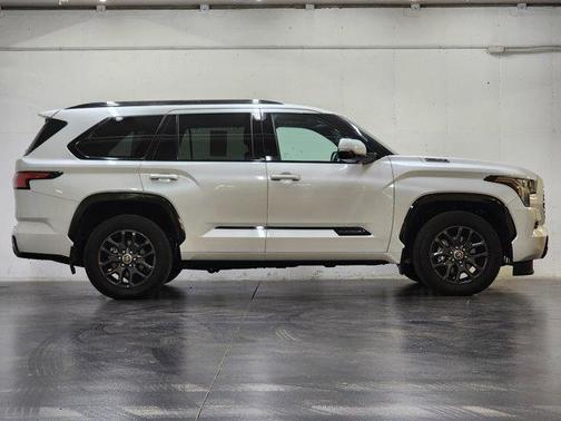 2023 Toyota Sequoia Capstone