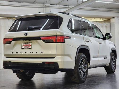 2023 Toyota Sequoia Capstone