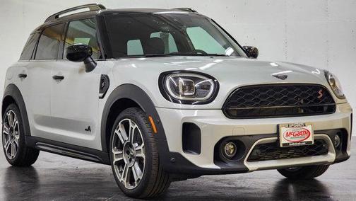 2023 MINI Countryman Cooper S Classic