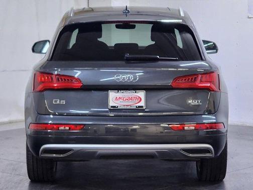 2018 Audi Q5 2.0T Premium Plus