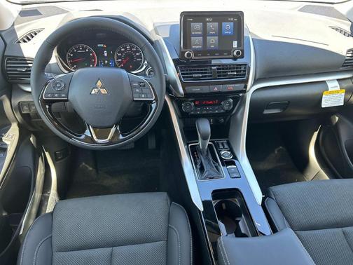 2025 Mitsubishi Eclipse Cross SE