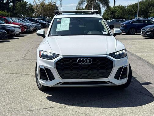 2023 Audi Q5 45 S line quattro Premium