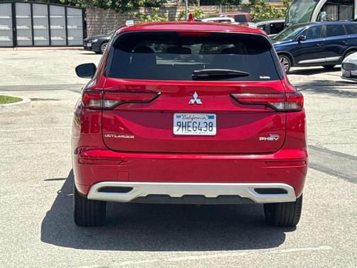 2023 Mitsubishi Outlander PHEV SEL