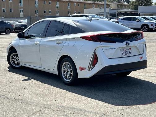 2017 Toyota Prius Prime Advanced