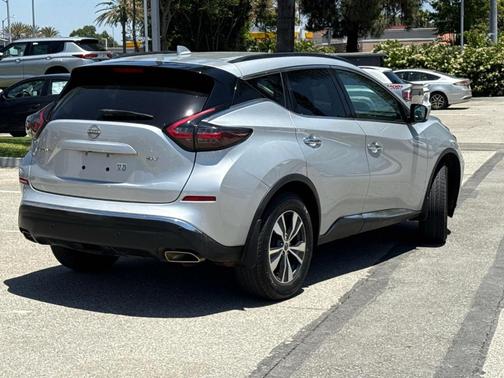 2023 Nissan Murano SV