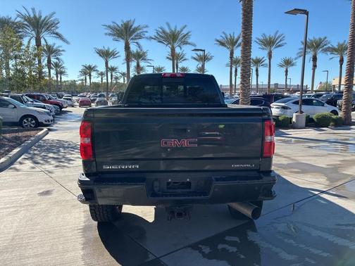 2017 GMC Sierra 2500 Denali