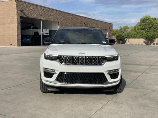 2024 Jeep Grand Cherokee Summit