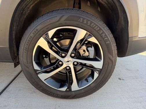 2025 Chevrolet Trax FWD 1RS