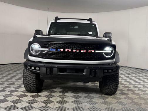 Oxford White 2024 Ford Bronco Wildtrak
