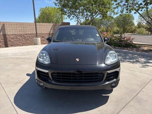 Black 2016 Porsche Cayenne Cayenne