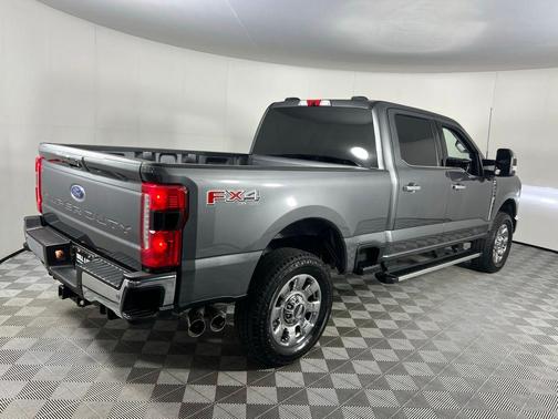 2025 Ford F-250 Lariat