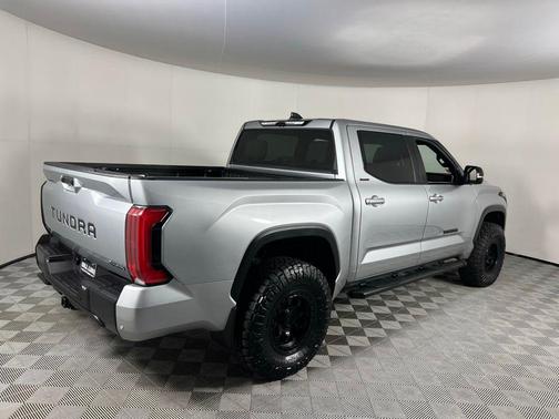 2025 Toyota Tundra Hybrid Limited