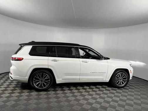 2024 Jeep Grand Cherokee L Summit Reserve