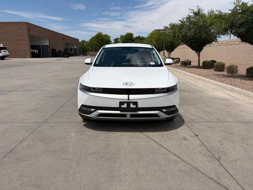 Atlas White 2024 Hyundai IONIQ 5 SEL