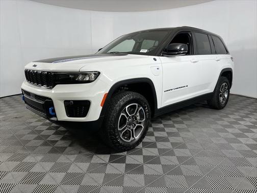 2023 Jeep Grand Cherokee 4xe Trailhawk