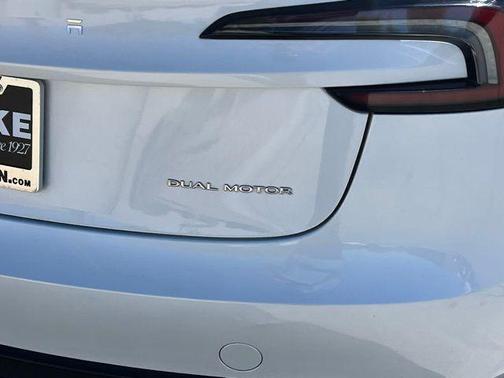 Pearl White Multi-Coat 2024 Tesla Model 3 Long Range