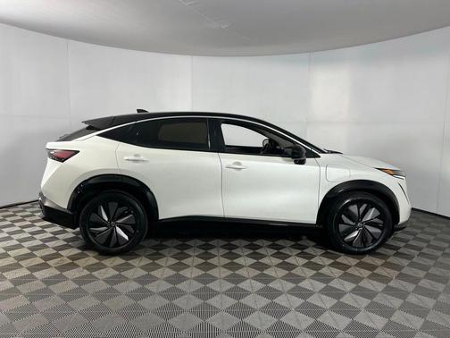 2024 Nissan ARIYA VENTURE+