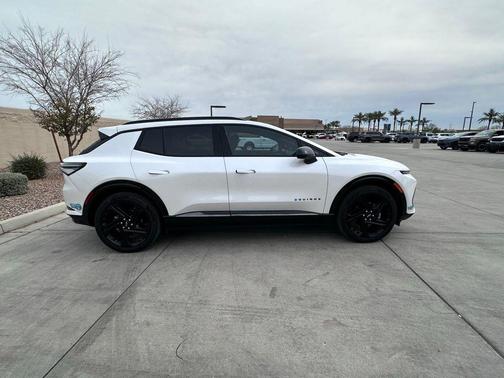 2025 Chevrolet Equinox EV RS