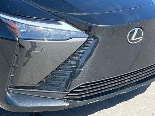 2024 Lexus RZ 300e Premium