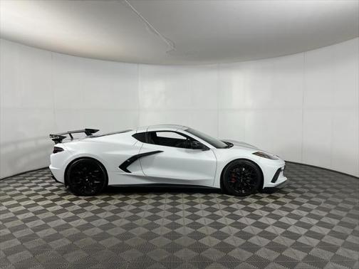 2021 Chevrolet Corvette Stingray w/2LT