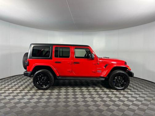 2022 Jeep Wrangler Unlimited 4xe Sahara