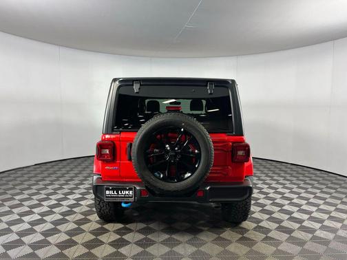 2022 Jeep Wrangler Unlimited 4xe Sahara