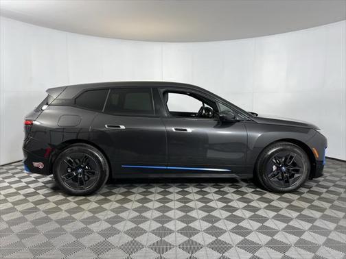 2024 BMW iX xDrive50