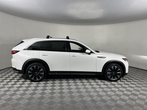 2025 Mazda CX-90 PHEV Premium Plus
