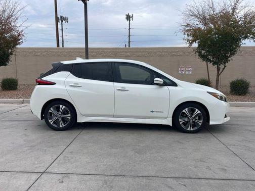 2019 Nissan Leaf SL