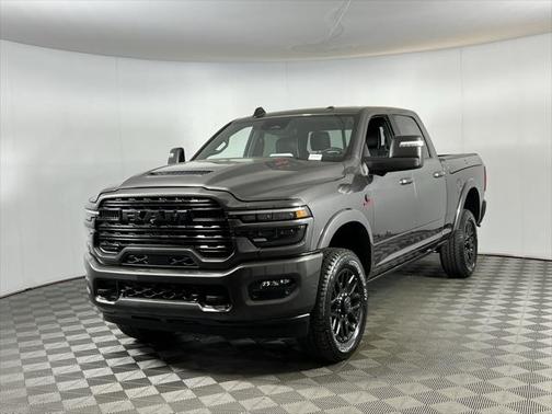 2025 RAM 2500 Limited Crew Cab 4x4 6'4' Box