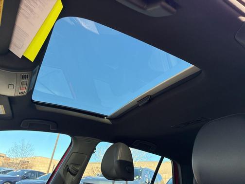 2015 Volkswagen Golf GTI 2.0T SE 4-Door