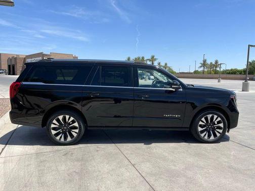 Agate Black Metallic 2025 Ford Expedition Max Platinum
