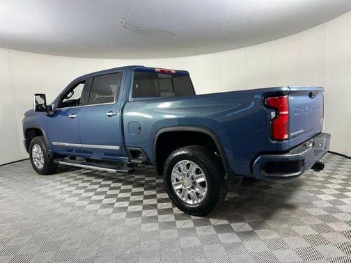 2024 Chevrolet Silverado 3500 High Country