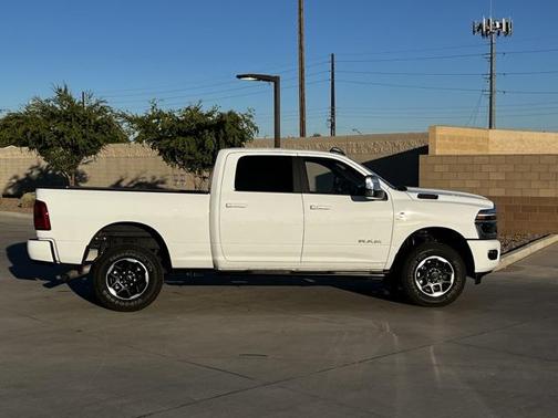 2025 RAM 2500 Laramie Crew Cab 4x4 6'4' Box