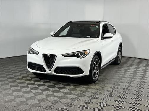 2022 Alfa Romeo Stelvio Ti