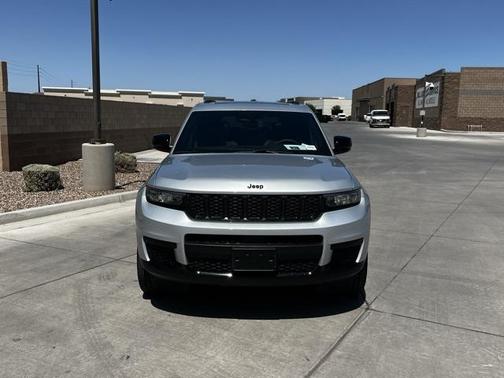 2023 Jeep Grand Cherokee L Altitude