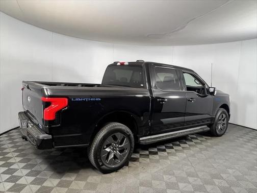 2024 Ford F-150 Lightning Flash