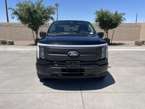 2024 Ford F-150 Lightning Flash