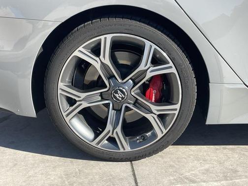2019 Kia Stinger GT2
