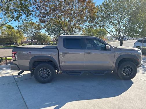 2023 Nissan Frontier PRO-X